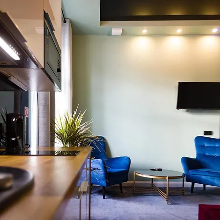 Apartament Piotrkowska 67 *